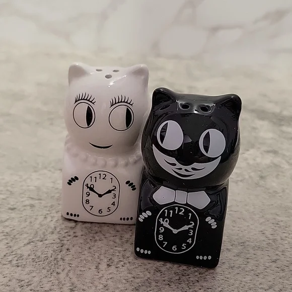 Kit Cat Klock Clock Salt & Pepper Shakers Hand Painted Ceramic - Picture 3 of 7